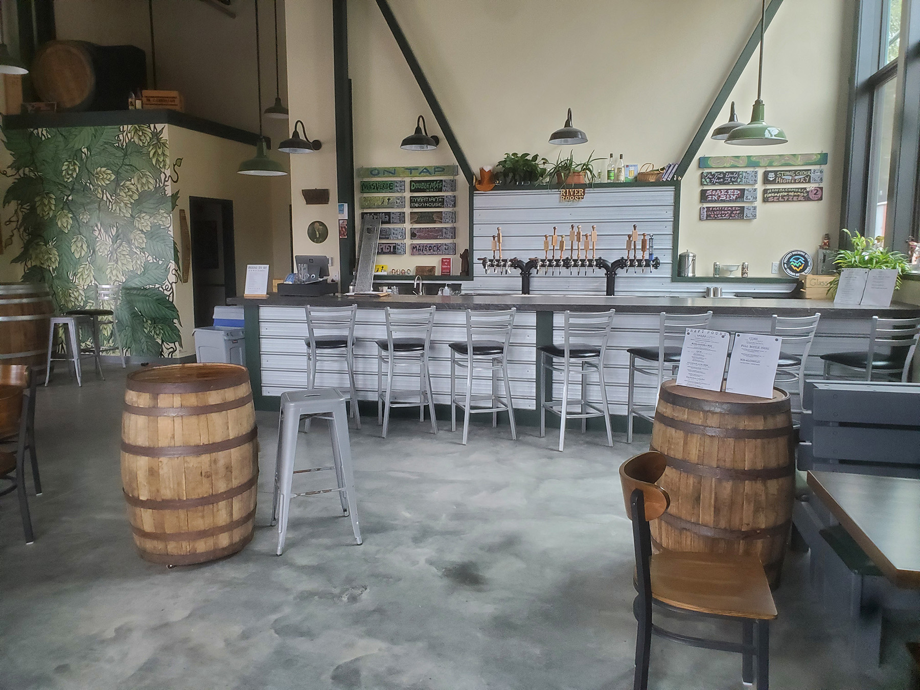 Image for the Point of Interest River Roost Brewery